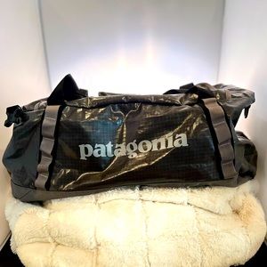 Patagonia duffle bag grey